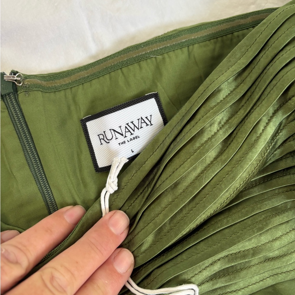 Runaway The Label Elegant maxi  Green Strapless Dress - Picture 3 of 4